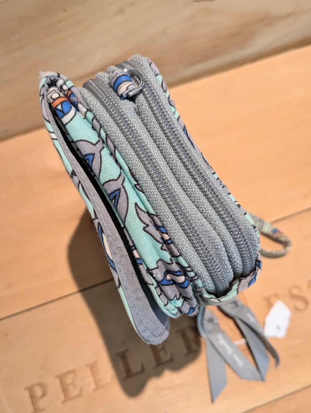 Vera Bradley RFID protection 3 in 1 Wristlet/Phone Bag - Picture 8 of 11
